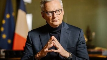 Bruno Le Maire veut faire entrer les enfants à la maternelle dès 1 an