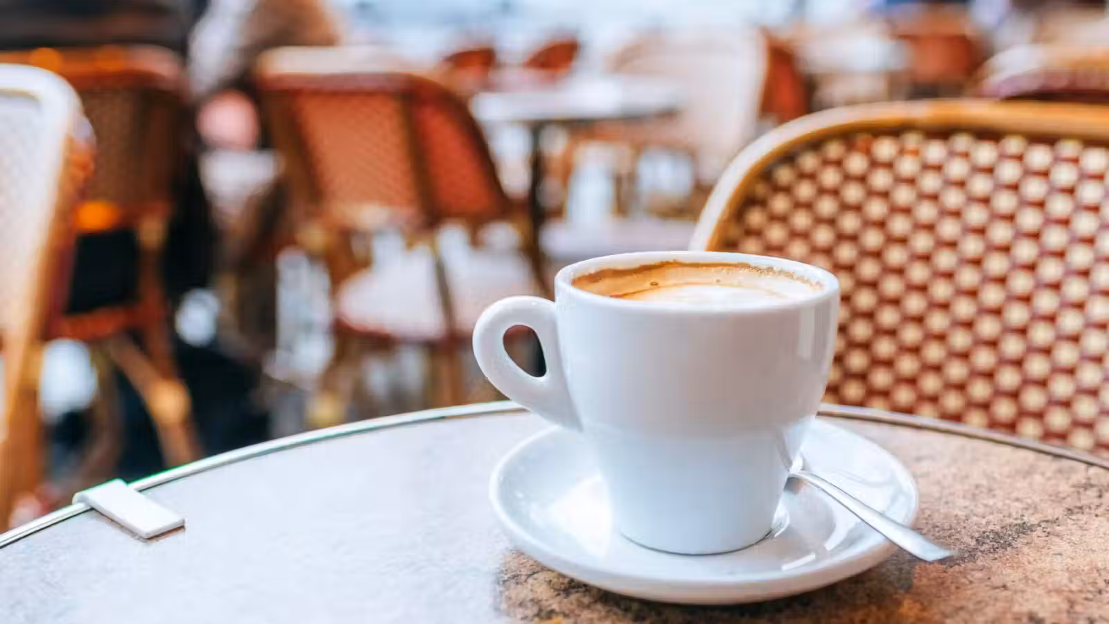 Café : combien de tasses peut-on vraiment boire par jour sans risque pour la santé ?