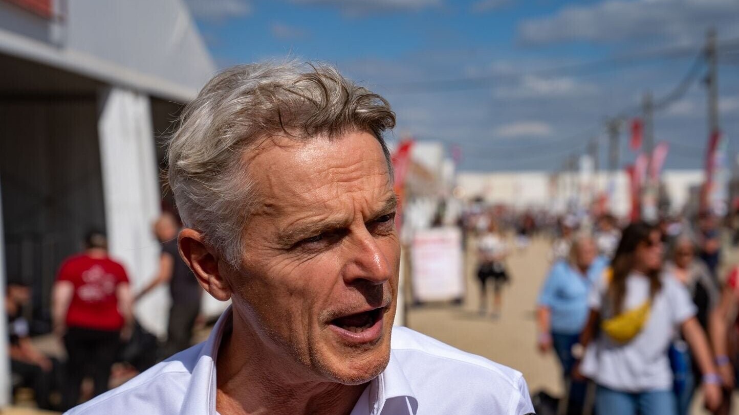 Carburants : depuis un péage de l’Oise, Fabien Roussel appelle les Français à « se mobiliser »