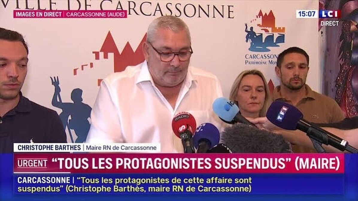 Carcassonne : le maire RN suspend « tous les protagonistes » après la vidéo raciste de policiers municipaux