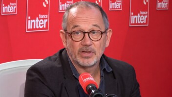 Thomas Legrand écarté de France Inter: Sibyle Veil assume la décision et dénonce «un sentiment inacceptable de collusion» avec les politiques