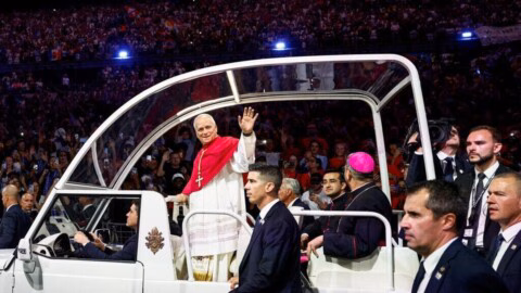 De Notre-Dame au Stade de France, Léon XIV porté par une soirée de ferveur à Paris