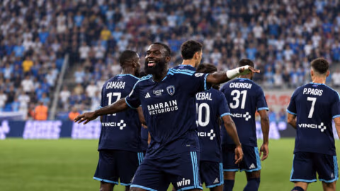 Ligue 1 : le Paris FC humilie l’OM au Vélodrome, Sinayoko plante un triplé et climatise Marseille (2-3)