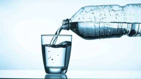 Faut-il vraiment boire deux litres d’eau par jour ? Ce que notre corps réclame réellement
