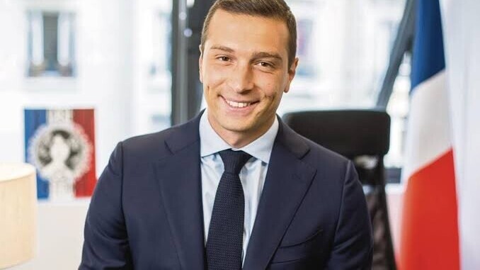 Immigration : Jordan Bardella promet un référendum constitutionnel dès une victoire du RN
