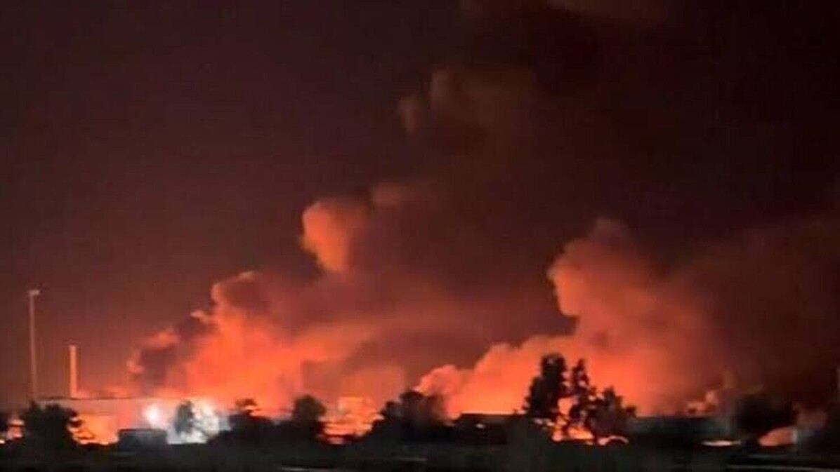 Iran-États-Unis : Téhéran frappe des bases du Golfe et promet vengeance