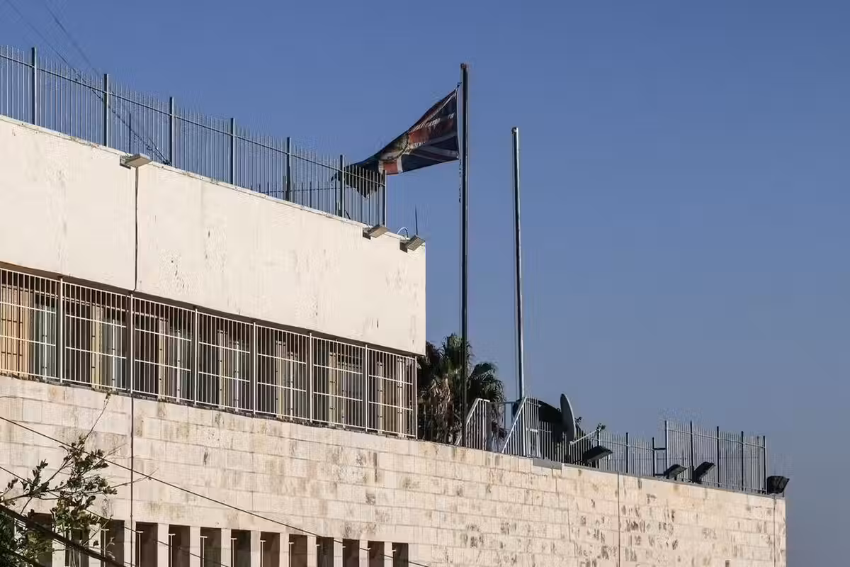 Israel closes the British consulate in Jerusalem following sanctions on settlements