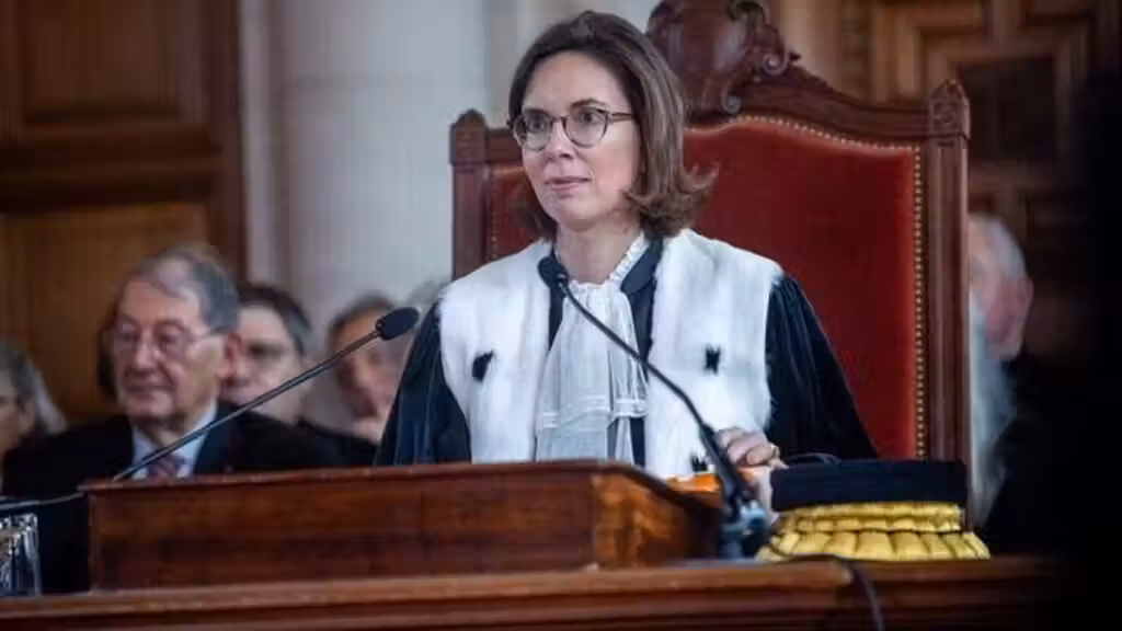 La Cour des comptes tire la sonnette d’alarme sur la dette française : 80 milliards d’intérêts en 2026