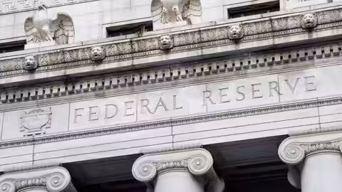 La Fed relève ses taux pour la première fois depuis 2023, bravant les injonctions de Trump