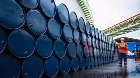 Le baril de Brent repasse au-dessus de 100 dollars sur fond de tensions au Moyen-Orient