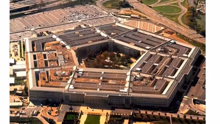 Le Pentagone admet une pénurie de munitions après sept mois de guerre en Iran