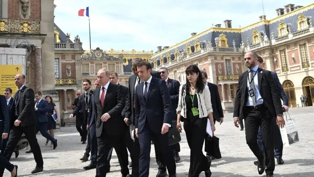 Élysée : sept agents chargés de la protection de Macron alertent sur leur mal-être