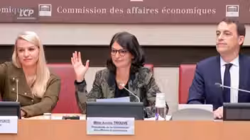 Prix des carburants : Aurélie Trouvé (LFI) annonce une mission parlementaire et veut taxer les « superprofits » de Total