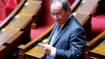 Présidentielle 2027 : François Hollande juge la gauche trop faible pour gagner seule