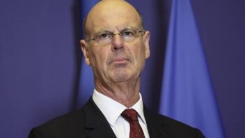 Éric Lombard veut se présenter aux législatives et prévient : « On n’échappera pas à des hausses d’impôts »
