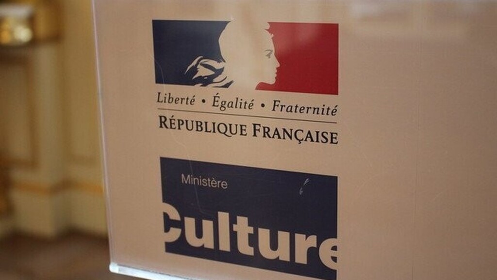 Six cents élus réclament un plan de refinancement pour la culture
