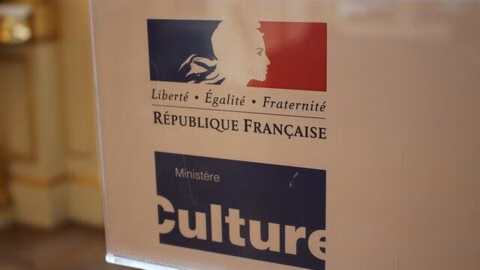 Six cents élus réclament un plan de refinancement pour la culture