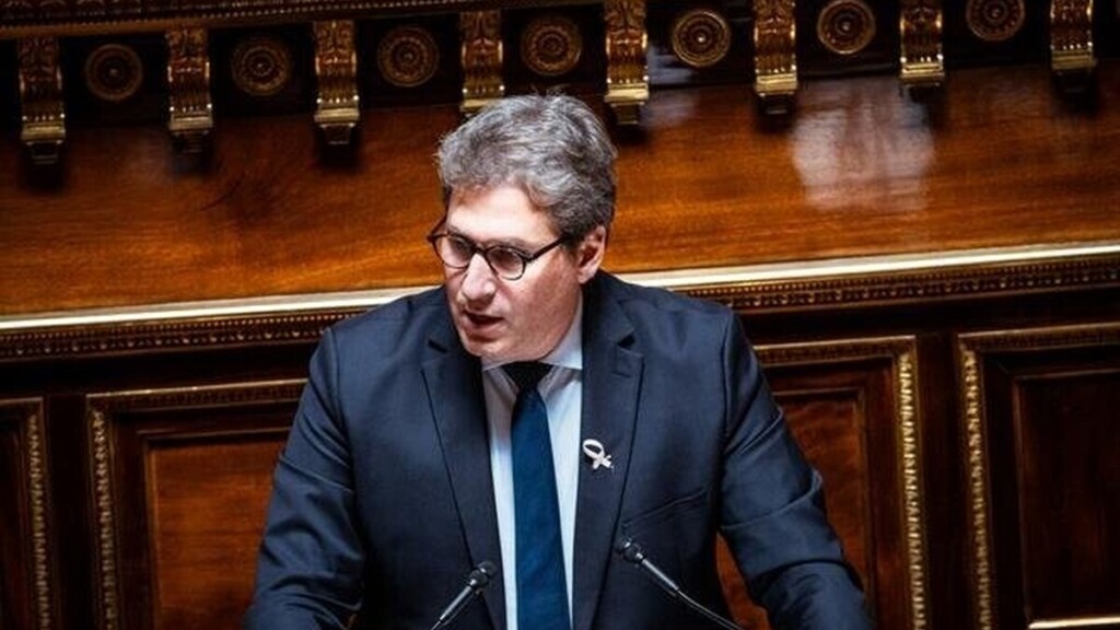 Sénatoriales : Mathieu Darnaud récuse tout rapprochement entre LR et le RN