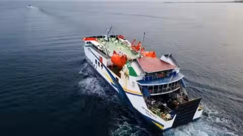 Un ferry indonésien disparaît en mer de Java avec 243 personnes à bord