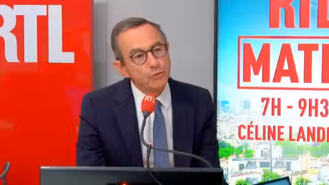 Voile dans l’espace public : Bruno Retailleau accuse le RN de « populisme » et de « démagogie »