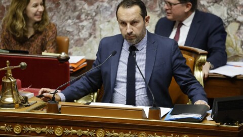 « Vous serez renvoyés dans votre pays » : Chenu détaille la ligne migratoire du RN