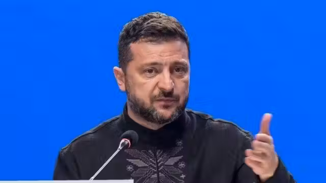 Zelensky avertit les compagnies aériennes que le ciel russe devient dangereux