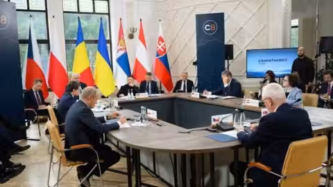 Zelensky lance le « Carpathian Eight », nouveau forum régional pour consolider le flanc ouest de l’Ukraine