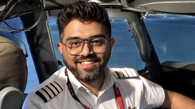 «Je ne pouvais pas laisser mourir toutes ces personnes»: le pilote poignardé par son copilote raconte son intervention sur le vol Flydubai