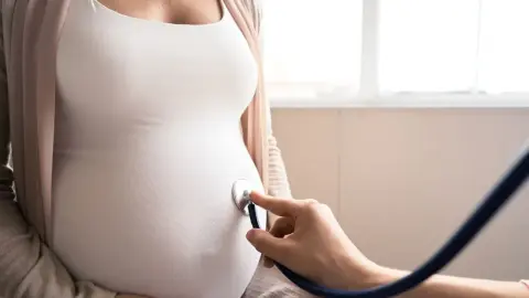 Fécondation in vitro : une nouvelle loi pourrait changer la vie de milliers de femmes — photo