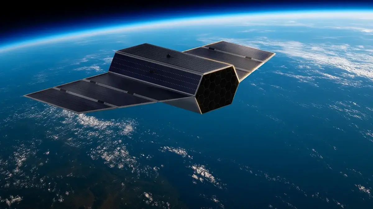 Un satellite militaire russe traque de près un satellite radar lié à l’Ukraine en orbite basse Un satellite militaire russe traque de près un satellite radar lié à l’Ukraine en orbite basse