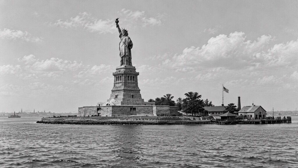 Ça s'est passé un 28 octobre: il y a 140 ans, la statue de la Liberté, cadeau de la France aux États-Unis, était inaugurée à New York