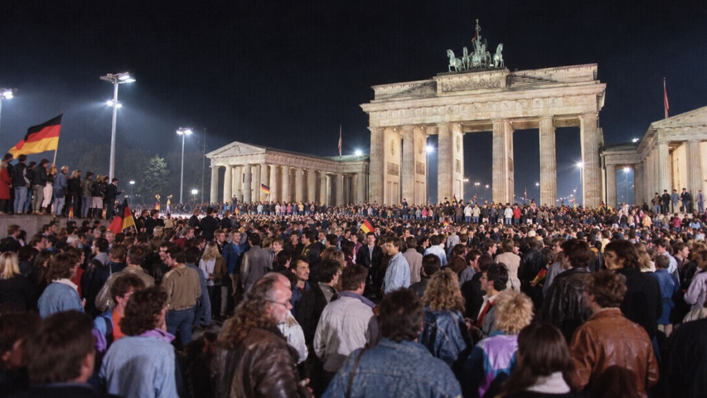 Ça s’est passé un 3 octobre: en 1990, l’Allemagne se réunifiait moins d’un an après la chute du mur de Berlin