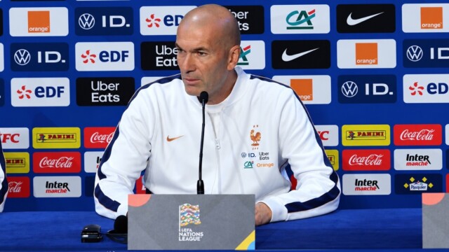 VIDÉO - 20 ans après son coup de tête à Materazzi, Zidane revient sur son expulsion : «Je ne suis pas fier, les images me le rappellent toujours»