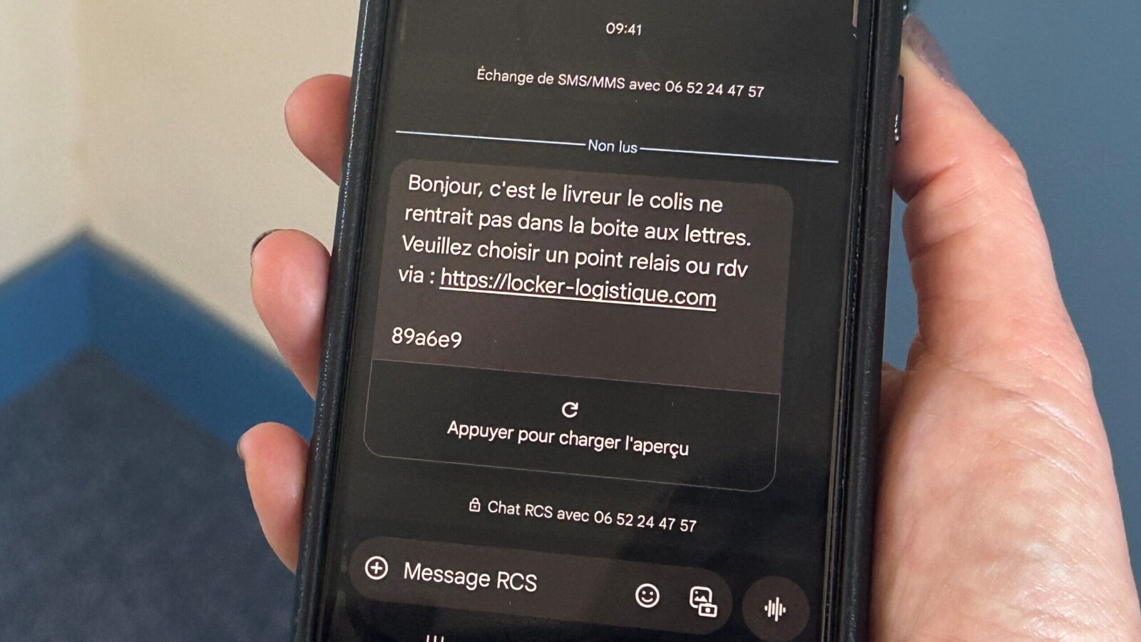 Faux SMS de livraison : derrière les deux euros réclamés, une chaîne d’escroqueries bancaires