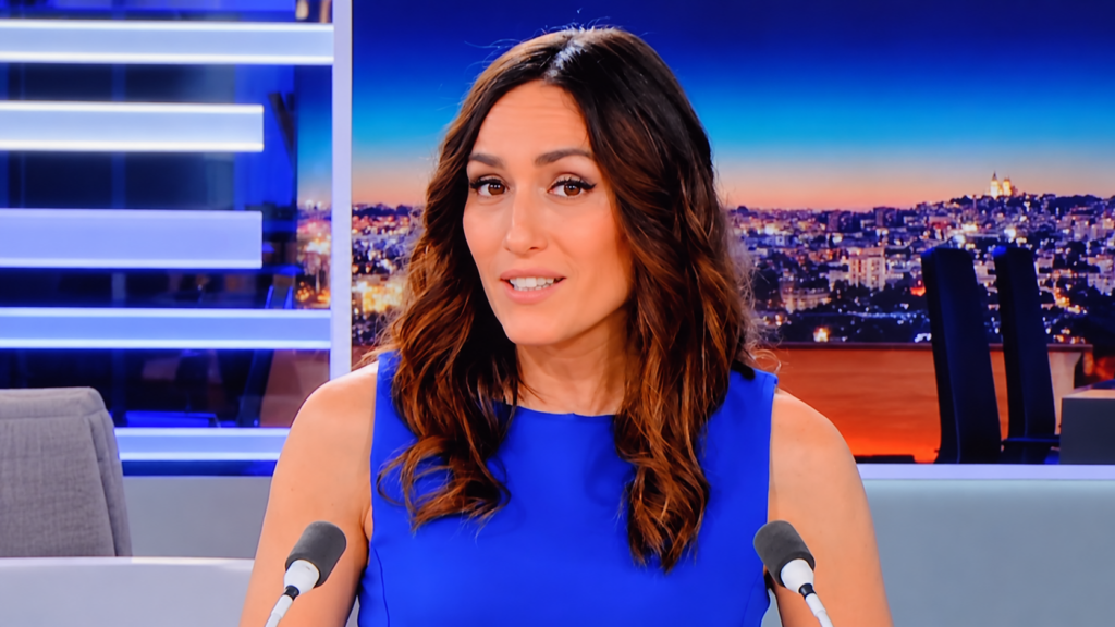 Jeanne Baron veut faire de son podcast « En vrai : le podcast des engagé.e.s » un média à part entière : les confidences de la journaliste de franceinfo