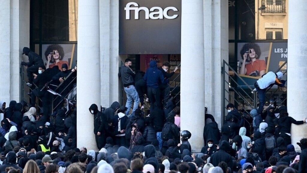Loi « casseurs-payeurs » : le Sénat veut durcir les sanctions après les violences du 17 octobre