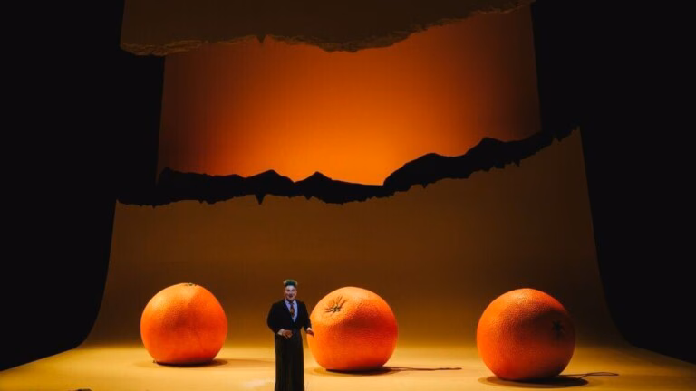 Opéra de Lyon : « L’Amour des trois oranges » fait sensation pour l’ouverture de la saison