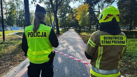 Pologne : des dizaines d’écoles fermées après des attaques meurtrières et des menaces de « vendredi sanglant »