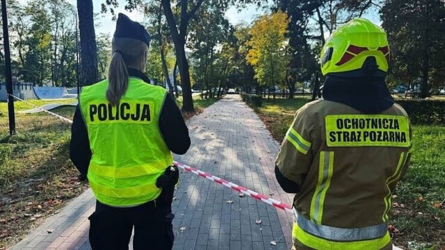 Pologne : des dizaines d’écoles fermées après des attaques meurtrières et des menaces de « vendredi sanglant » — photo