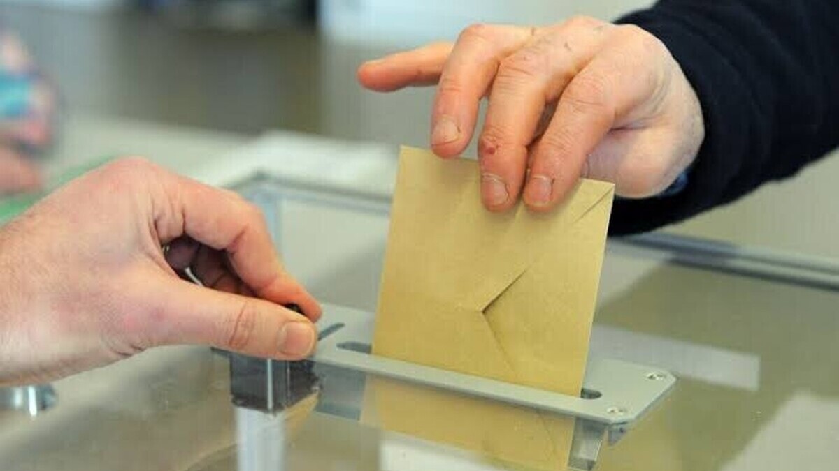 Primaire à gauche : plus de 71 000 votants malgré la cyberattaque, la participation dépasse déjà les 50 %