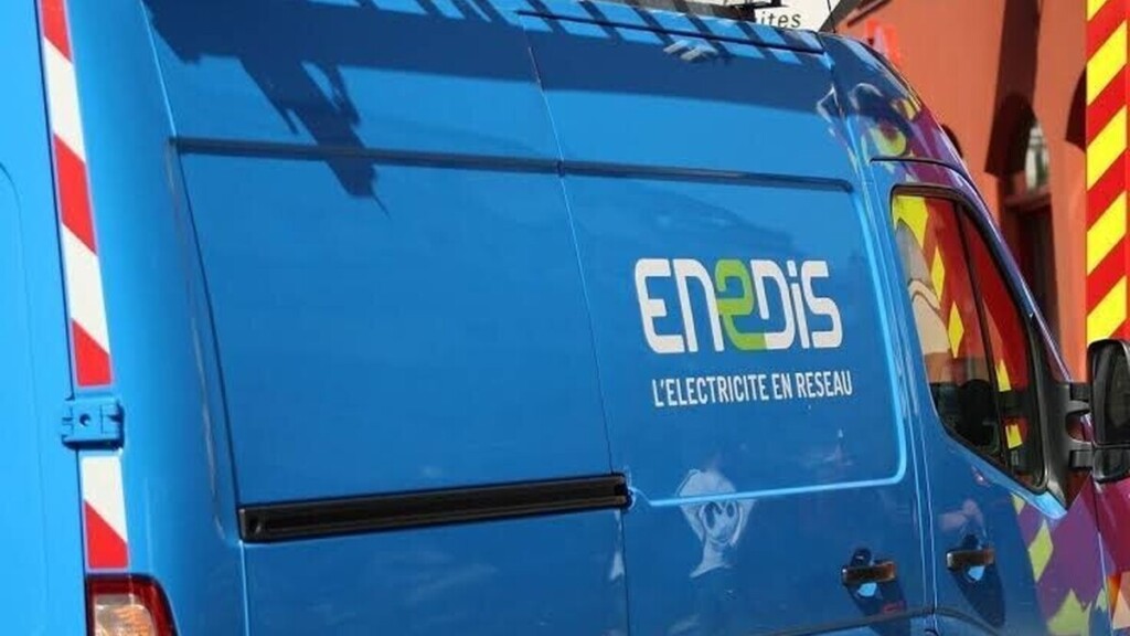 Tempête Austen : 59 000 foyers toujours sans électricité dimanche, Enedis mobilise des milliers de techniciens
