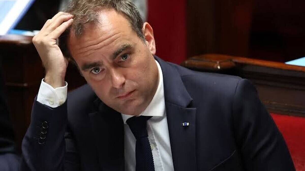 Trois mois sans Défenseur des enfants : la pression monte sur Sébastien Lecornu