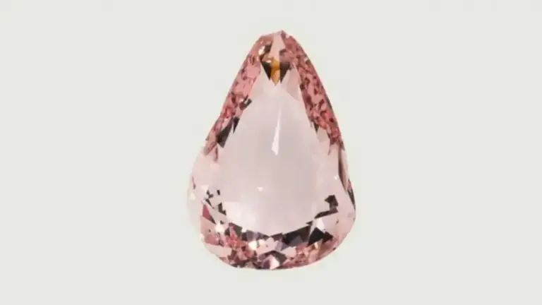 Volé et caché dans une pomme en 1926, un diamant rose exceptionnel refait surface en France