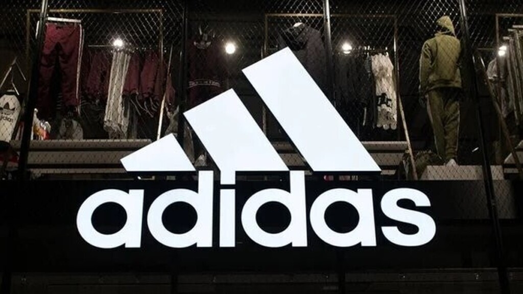 Adidas attaque en justice la marque australienne White Fox pour contrefaçon de ses trois bandes