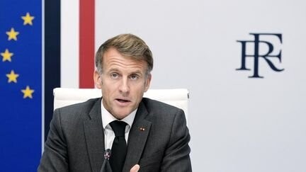 Attaque de Trappes : Emmanuel Macron dénonce un « attentat terroriste raciste »
