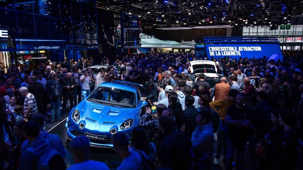 Automobile et présidentielle : les candidats dévoilent leurs mesures au Mondial
