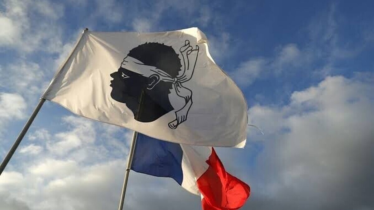 Autonomie de la Corse : au Sénat, la droite veut supprimer la notion de communauté corse et encadrer les nouveaux pouvoirs de l'île
