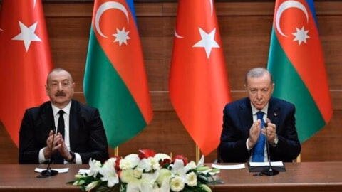 Azerbaïdjan : l’interdiction du hijab à l’école déclenche une crise inédite entre Bakou et Ankara