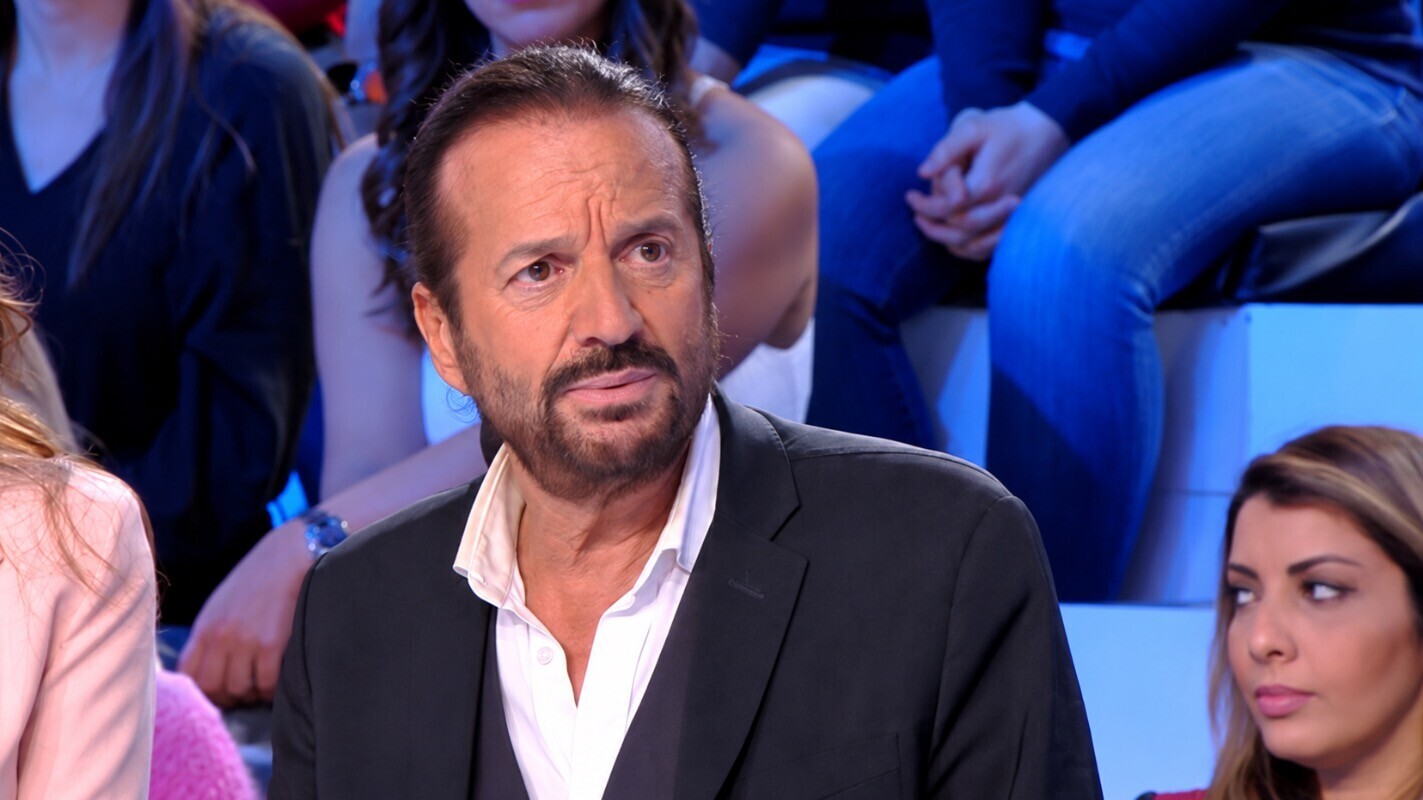 Francis Lalanne condamné à 6 mois de prison avec sursis pour abandon de famille: le chanteur fait appel