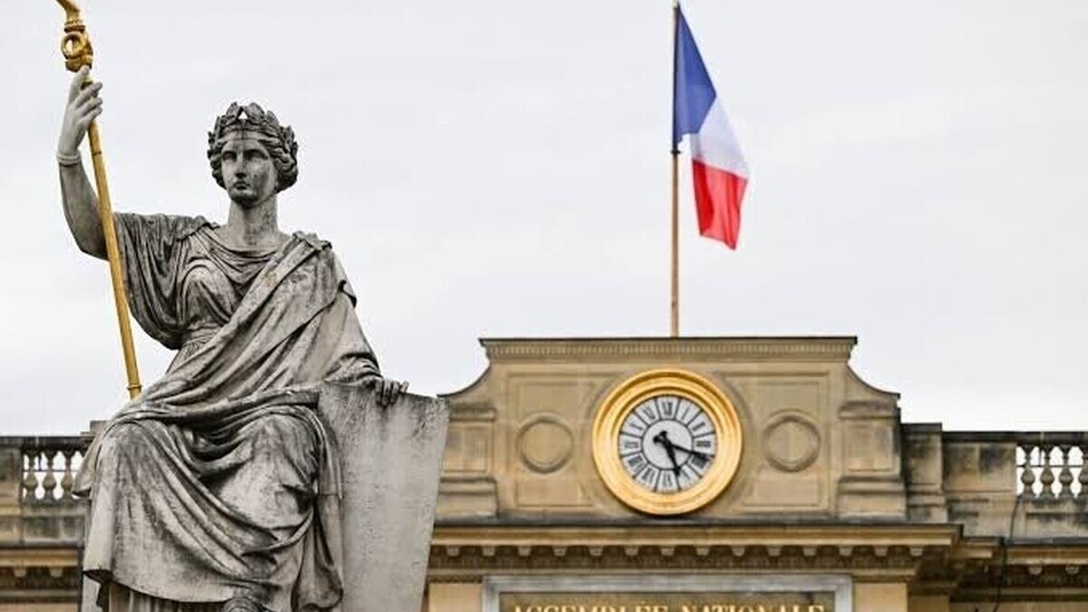 Budget 2027 : la France pourrait-elle fonctionner un an sans nouveau budget ? Le scénario étudié à Bercy
